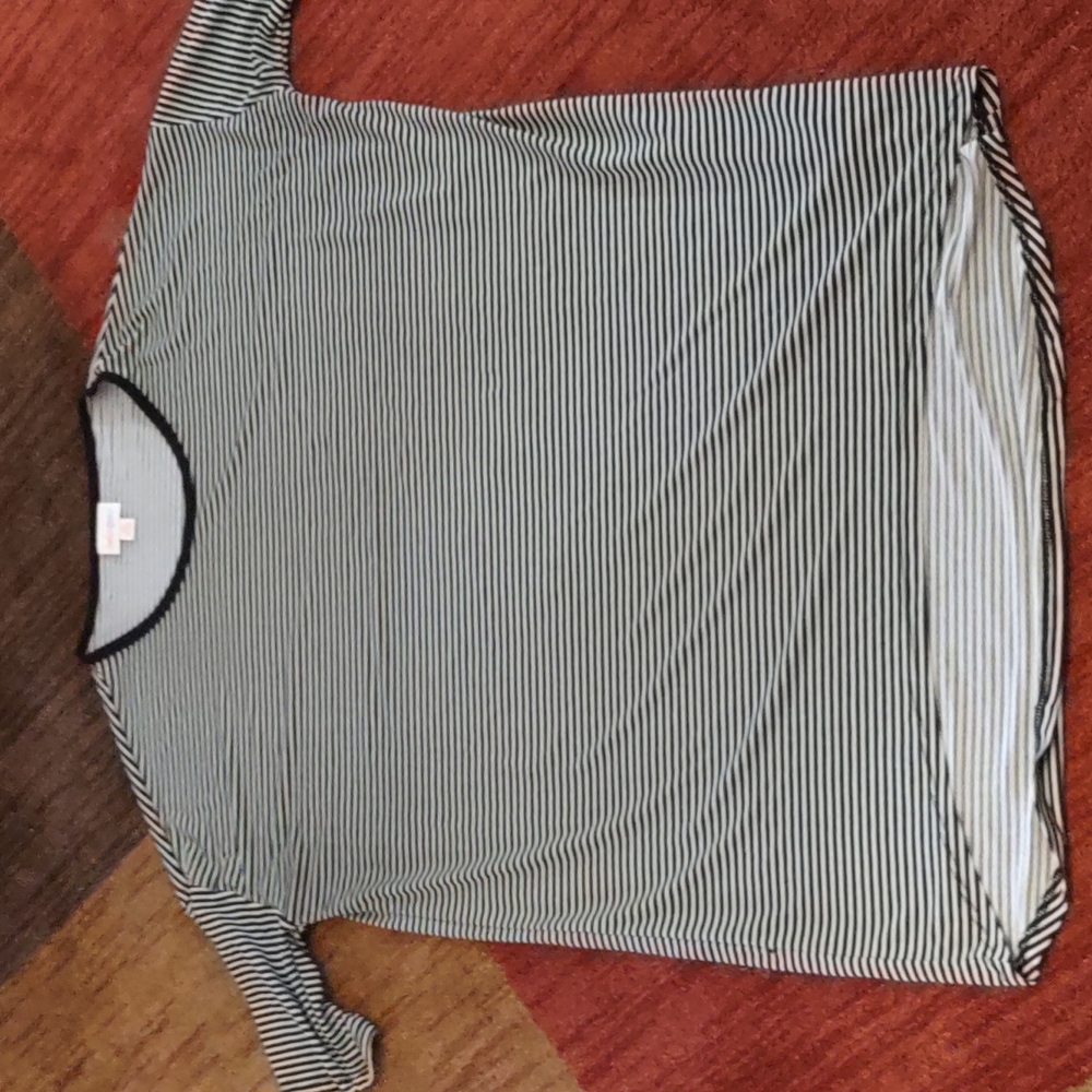 Black and Grey stripped Irma